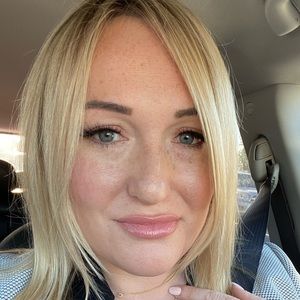 Meet your Posher, Clare